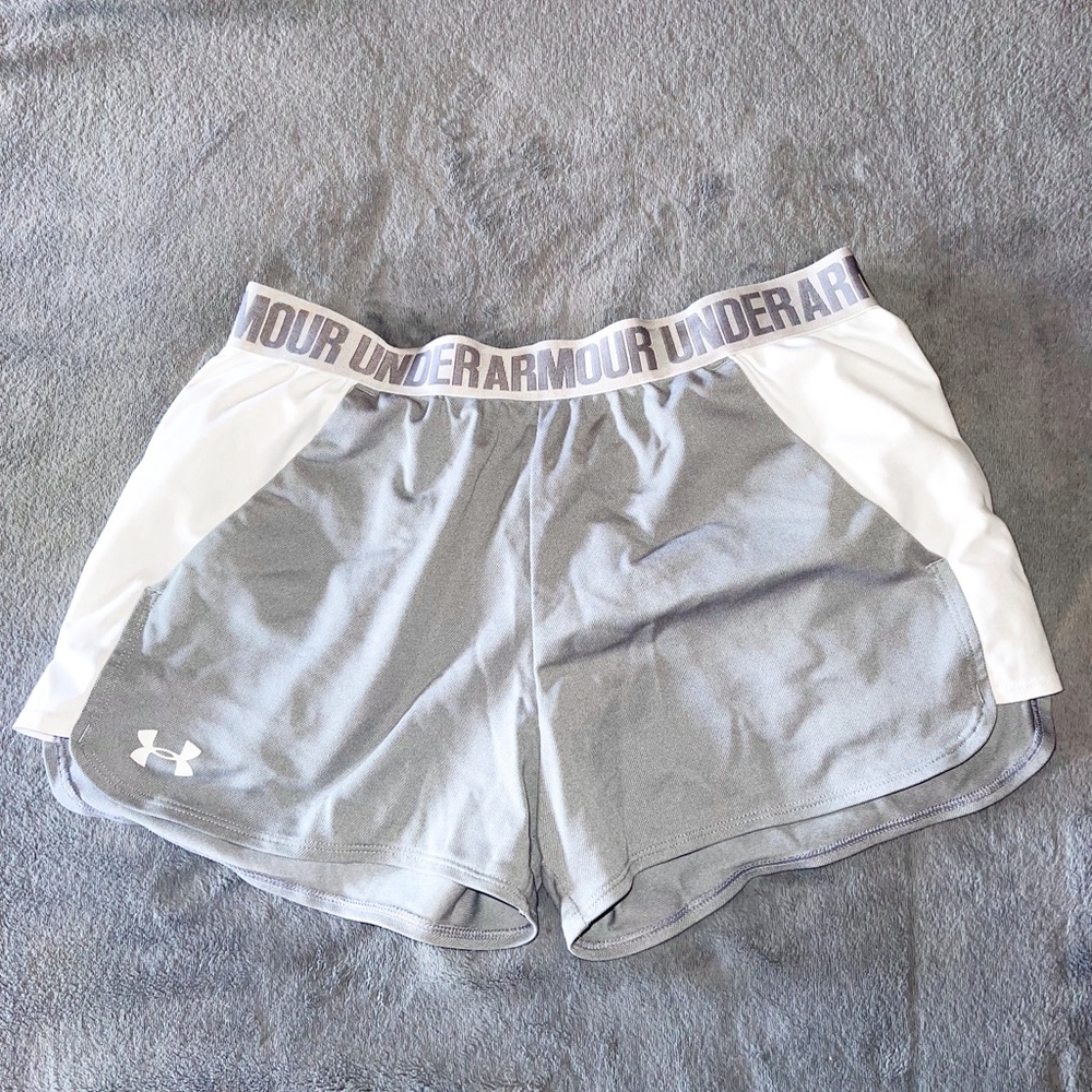🤍 under armor shorts